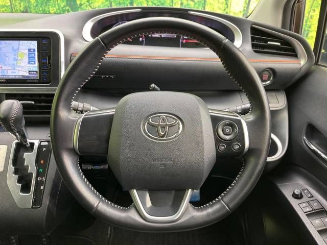 Toyota SIENTA 2015-09 191435-11