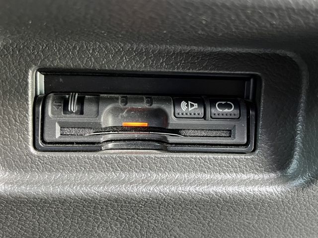 Nissan CUBE 2013-05 732-11