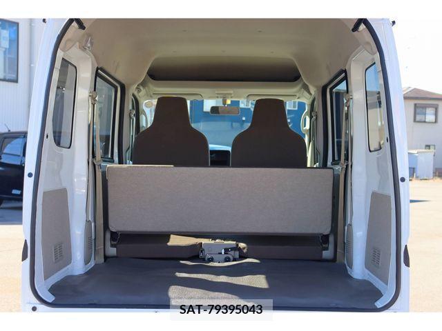 Suzuki EVERY 2023-01 222111-25