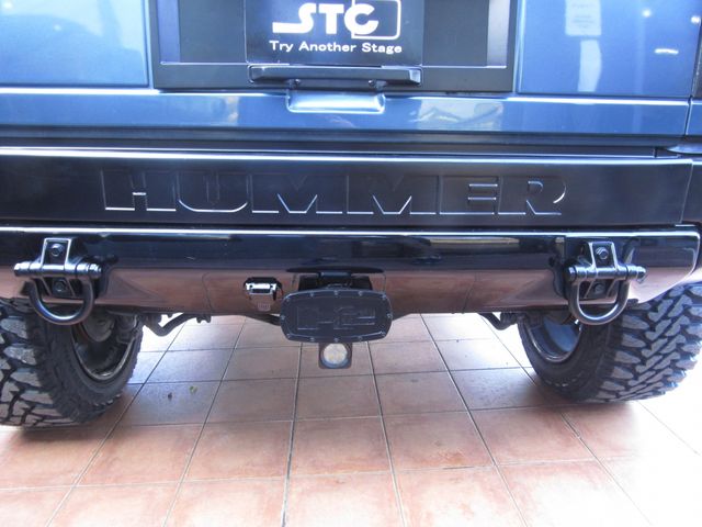 Hummer H2 2009-02 18622-25