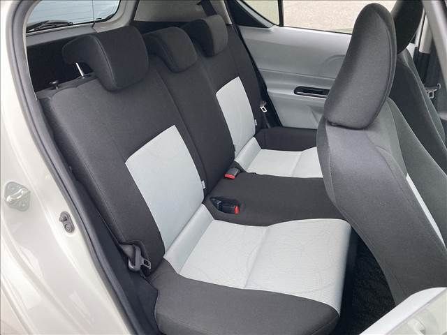 Toyota AQUA 2013-03 15186-5