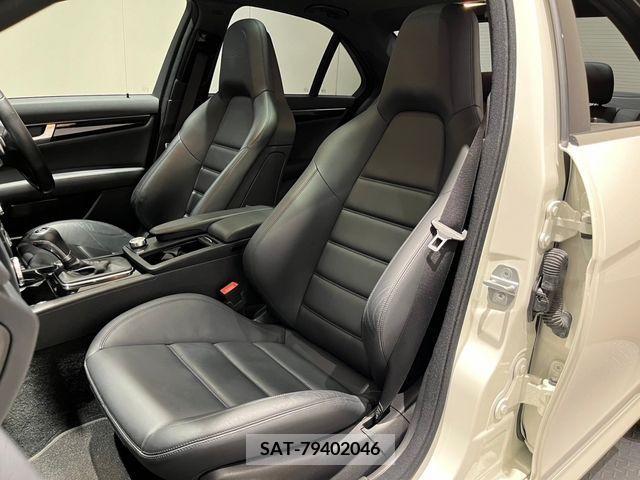 Amg C-CLASS 2011-10 241107-6