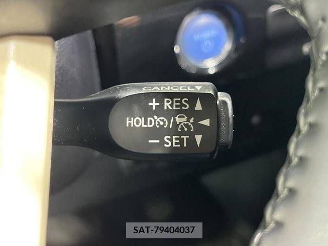 Toyota PRIUS 2015-12 330254-4