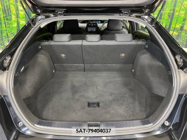Toyota PRIUS 2015-12 330254-10