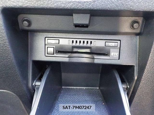 Toyota ALPHARD 2018-10 279946-10