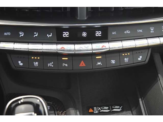 Cadillac CT5 2022-06 17827-7
