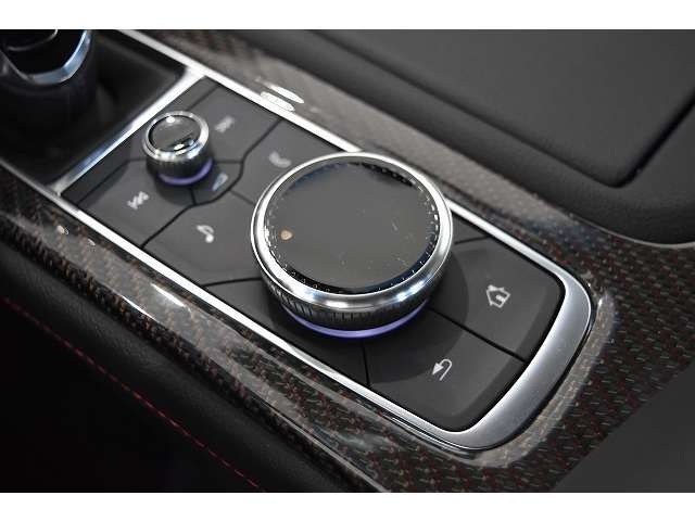 Cadillac CT5 2022-06 17827-9