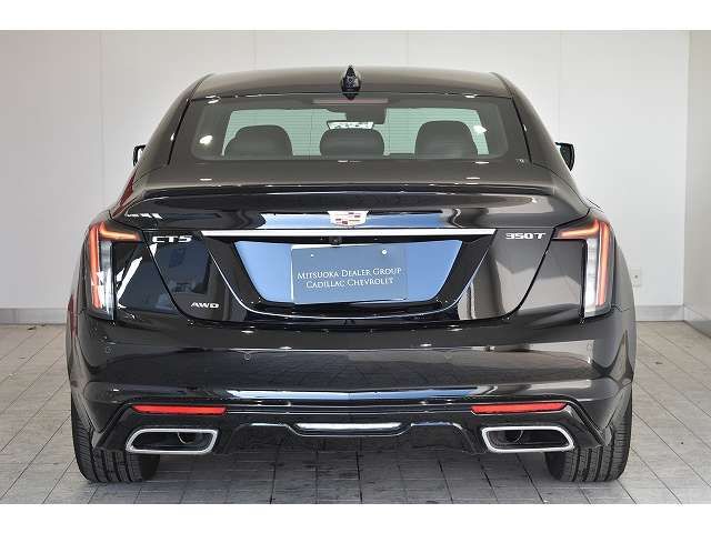 Cadillac CT5 2022-06 17827-2