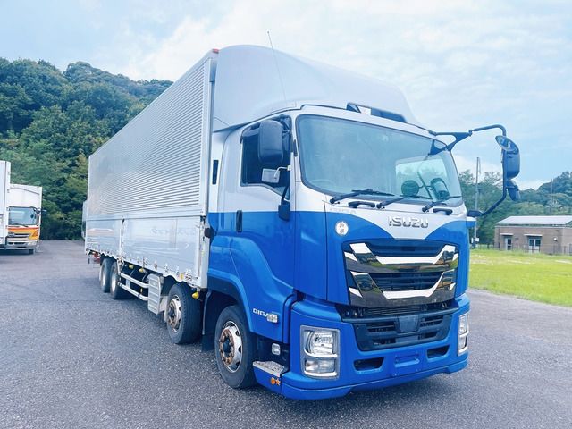 Isuzu GIGA 2017-02 17656-10