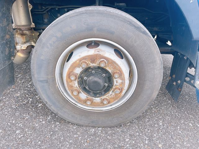 Isuzu GIGA 2017-02 17656-12