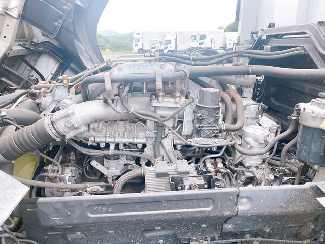 Isuzu GIGA 2017-02 17656-3