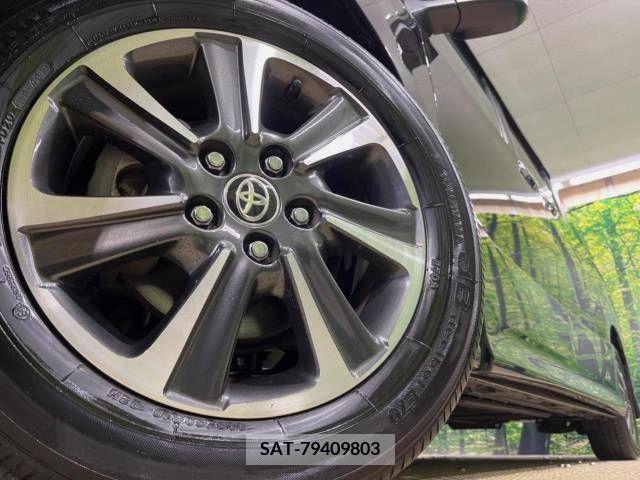 Toyota VOXY 2019-11 247157-14