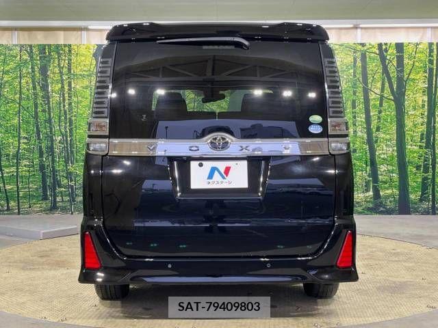 Toyota VOXY 2019-11 247157-16