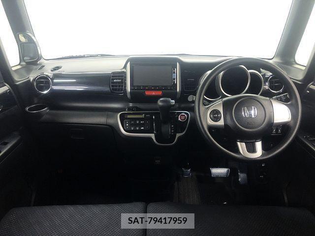 Honda N BOX 2014-03 253245-1