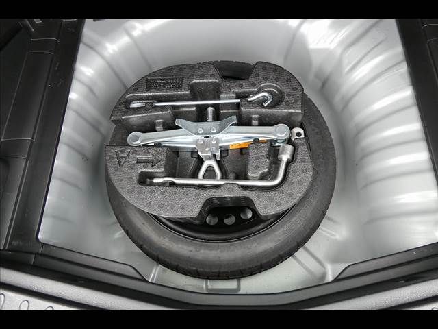 Nissan NOTE 2015-05 5983-23