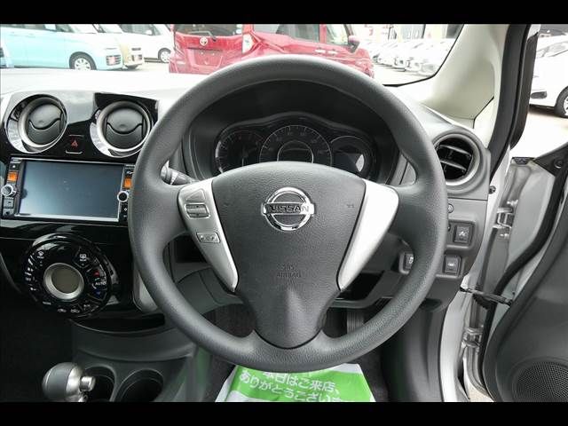Nissan NOTE 2015-05 5983-3