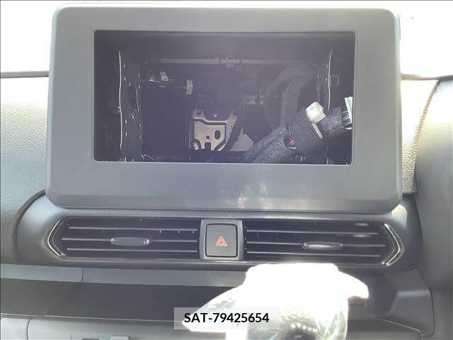 Mitsubishi EK X SPACE 2022-07 323971-6