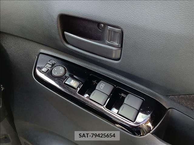 Mitsubishi EK X SPACE 2022-07 323971-10