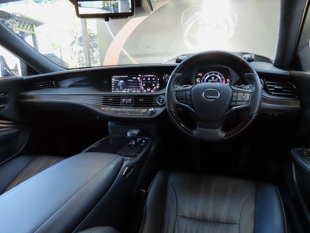 Lexus LS 2020-11 16622-15