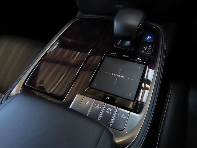 Lexus LS 2020-11 16622-23