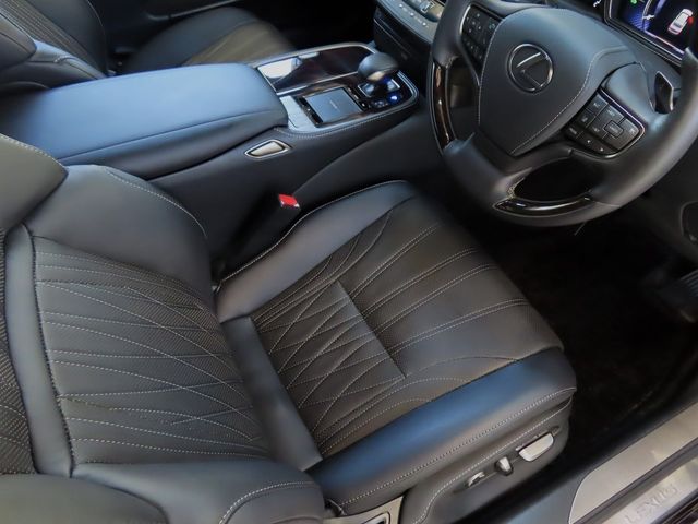 Lexus LS 2020-11 16622-18