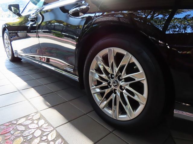 Lexus LS 2020-11 16622-11