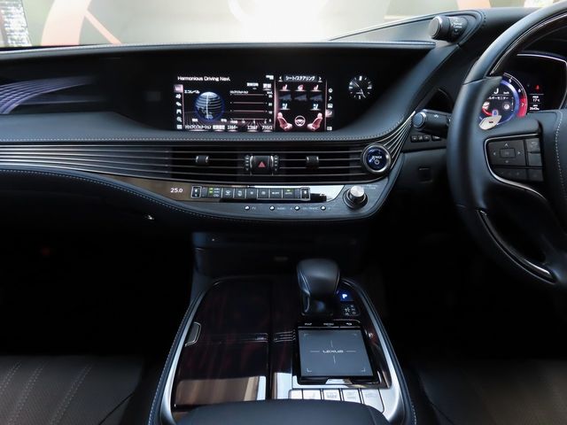 Lexus LS 2020-11 16622-21