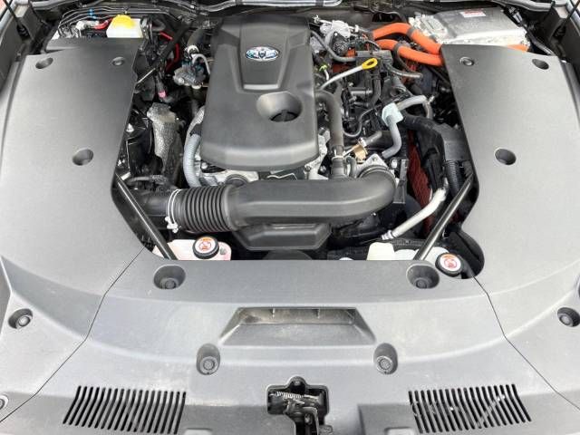 Toyota CROWN SEDAN 2021-03 186980-18