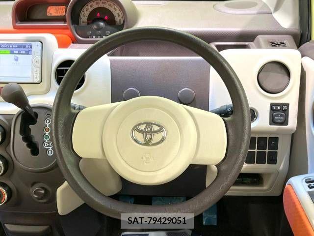 Toyota PORTE 2012-09 353090-9