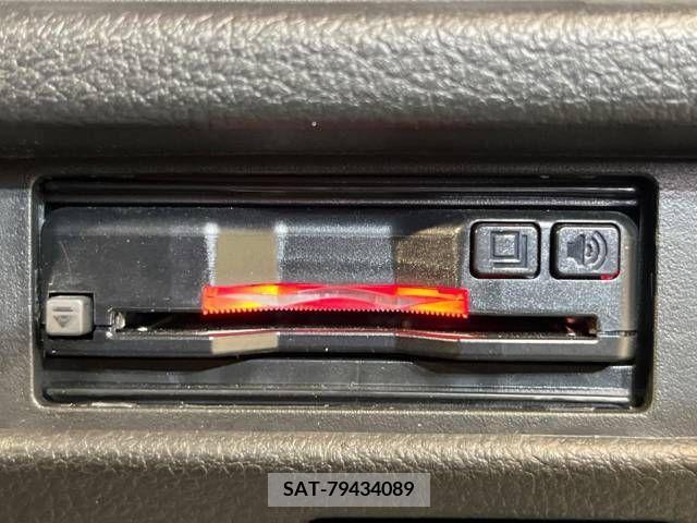 Suzuki HUSTLER 2021-01 272212-4