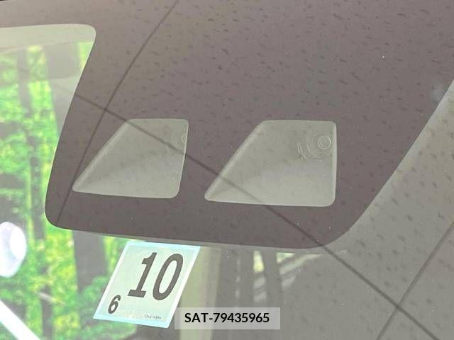 Toyota ROOMY 2019-10 337622-3