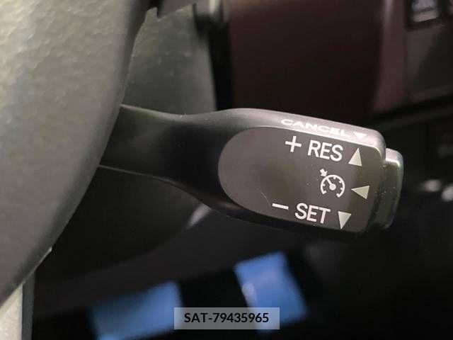 Toyota ROOMY 2019-10 337622-4