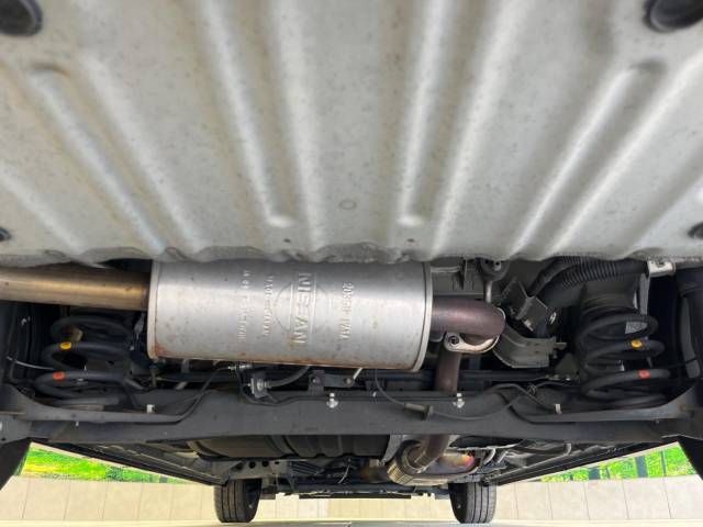 Nissan SERENA 2016-10 19854-18