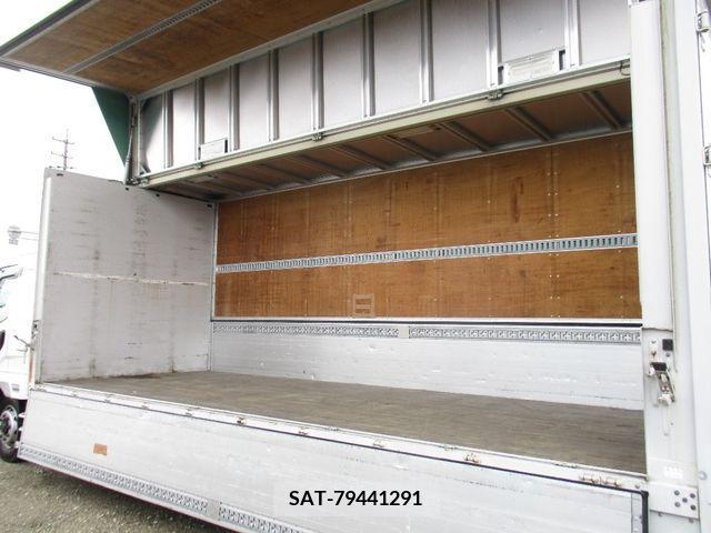 MITSUBISHI FUSO Fighter 2011-11 353127-7