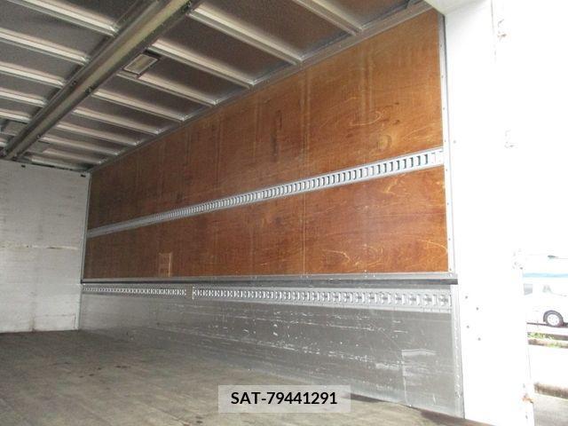 MITSUBISHI FUSO Fighter 2011-11 353127-10