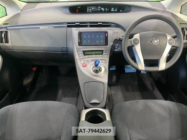Toyota PRIUS 2012-09 321986-1