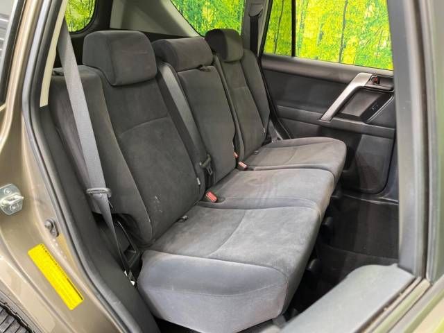 Toyota PRADO 2016-11 182600-9