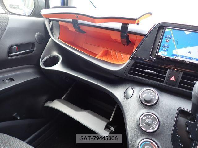 Toyota SIENTA 2021-11 222185-6