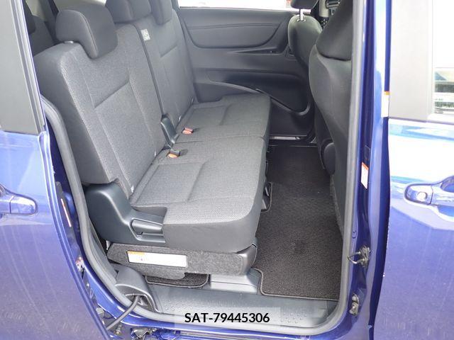 Toyota SIENTA 2021-11 222185-12