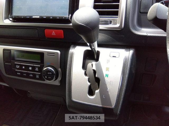 Toyota REGIUSACE VAN 2015-09 283045-14
