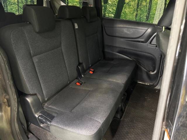 Toyota SIENTA 2016-06 16911-8