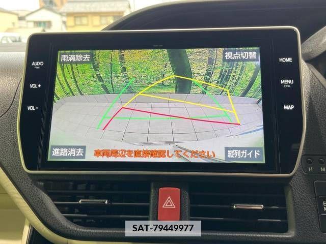 Toyota NOAH 2019-06 350870-3