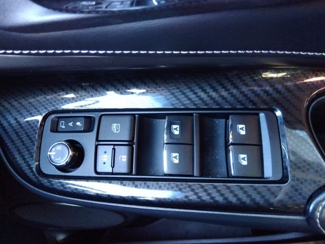 Toyota HARRIER 2017-03 183113-18