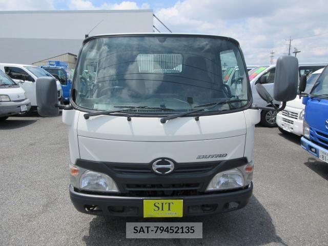 Hino DUTRO 2013-12 320366-1