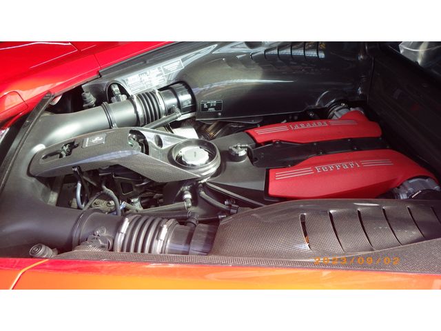 Ferrari 488 GTB 2018-05 22800-13
