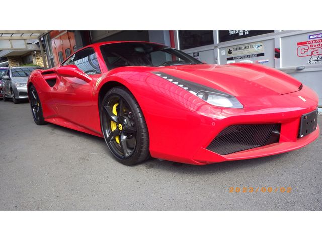 Ferrari 488 GTB 2018-05 22800-0