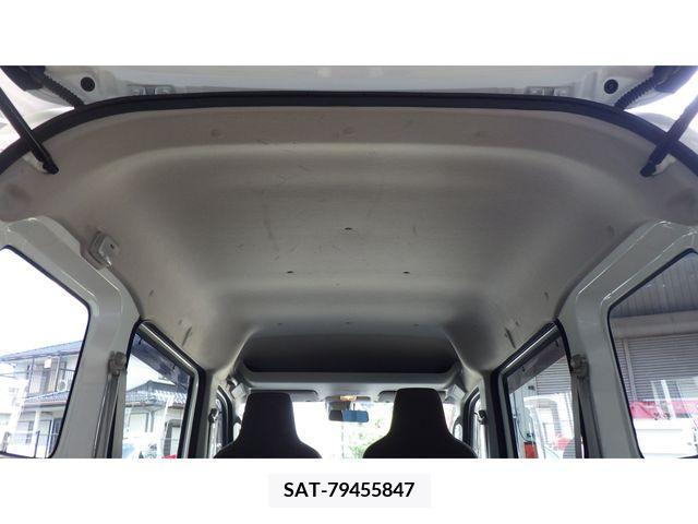 Suzuki EVERY 2018-06 359939-17