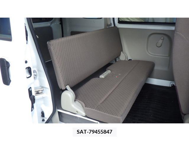 Suzuki EVERY 2018-06 359939-12