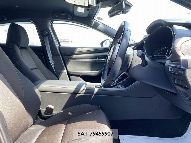 Mazda MAZDA3 2019-06 276412-6