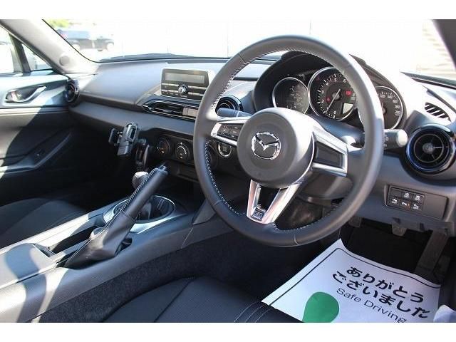 Mazda ROADSTER 2022-01 15081-12